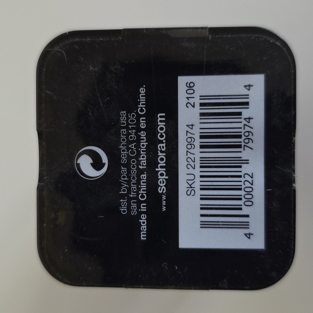 Sephora Charcoal Total Coverage Sponge Infused Reusable Case And Drying Stand - Picture 5 of 6